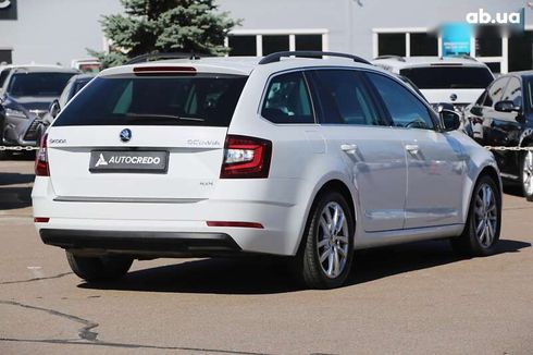 Skoda Octavia 2019 - фото 7