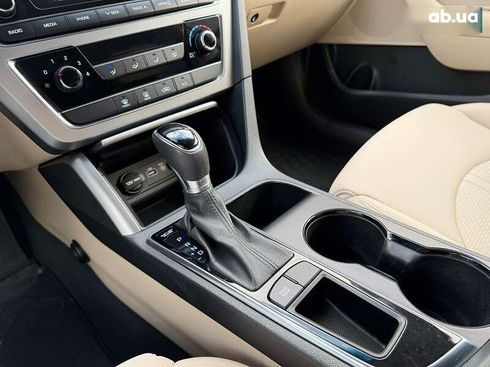 Hyundai Sonata 2016 - фото 14