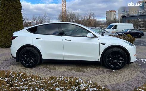 Tesla Model Y 2021 - фото 8