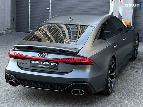 Audi RS7 2021 - фото 18