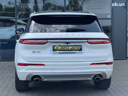 Lincoln Corsair 2022 - фото 5