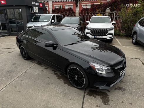 Mercedes-Benz E-Класс 2013 черный - фото 30