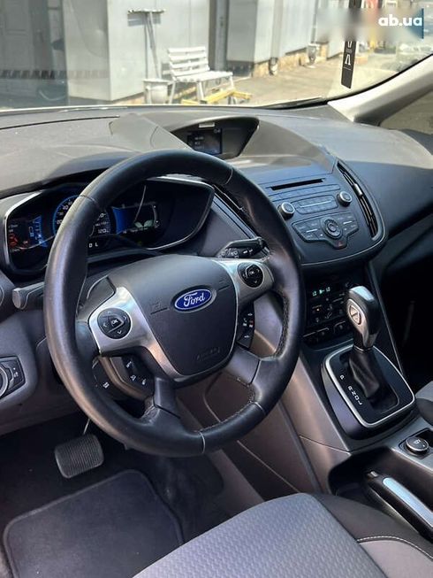Ford C-Max 2017 - фото 27