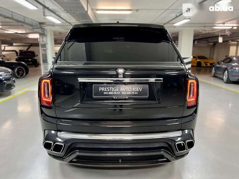 Rolls-Royce Cullinan 2018 - фото 18