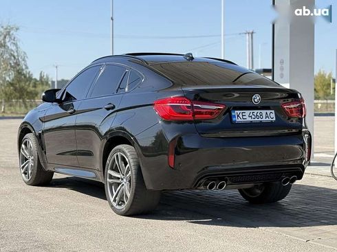 BMW X6 M 2017 - фото 14