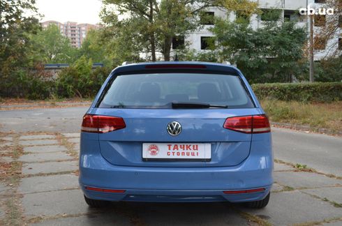 Volkswagen Passat 2015 синий - фото 5