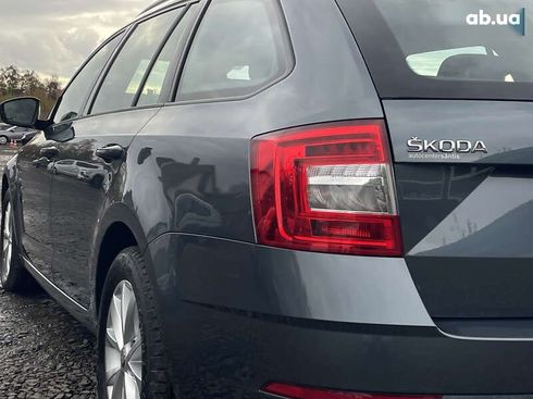 Skoda Octavia 2019 - фото 12