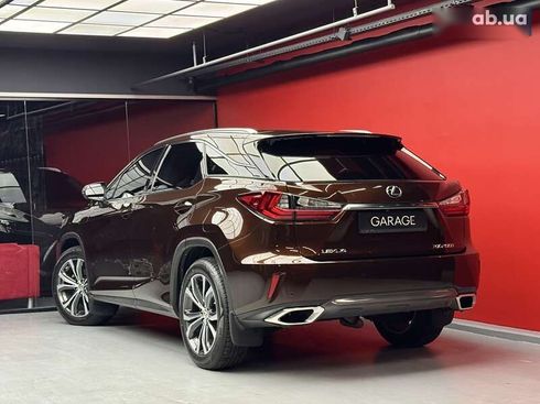 Lexus RX 2016 - фото 22