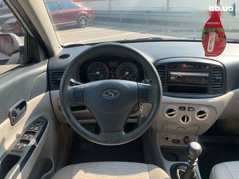 Hyundai Accent 2007 - фото 14