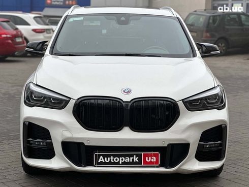 BMW X1 2021 белый - фото 2