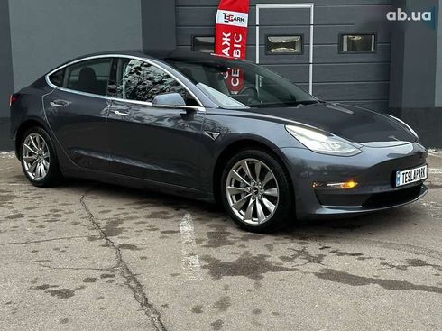 Tesla Model 3 2018 - фото 11