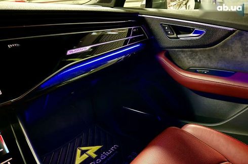 Audi SQ7 2021 - фото 20