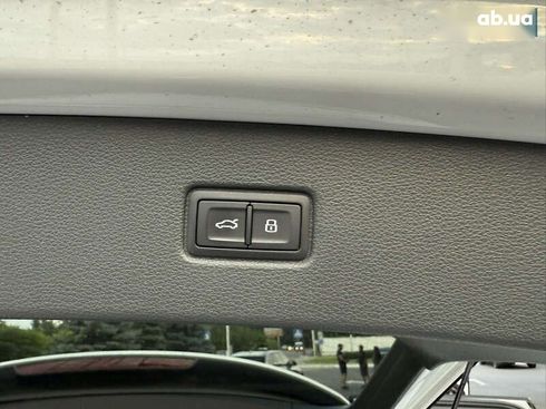 Audi Q7 2018 - фото 30