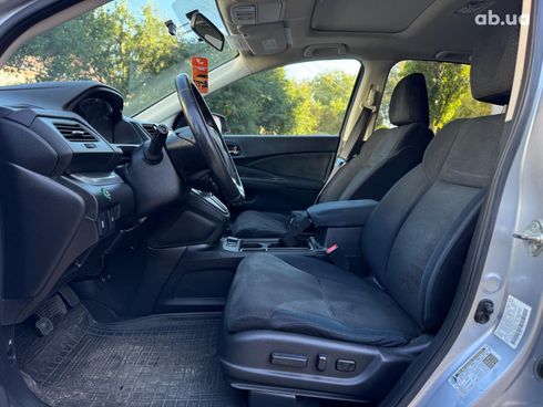 Honda CR-V 2015 серый - фото 19