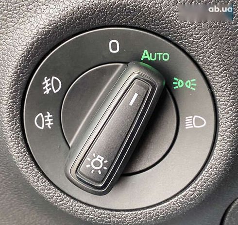 Skoda Karoq 2021 - фото 16