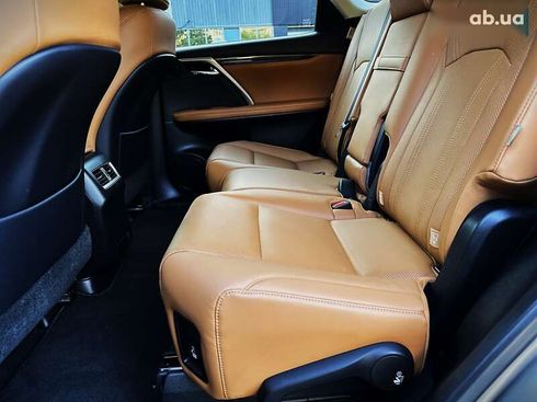 Lexus RX 2021 - фото 29