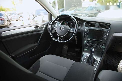 Volkswagen e-Golf 2015 - фото 13