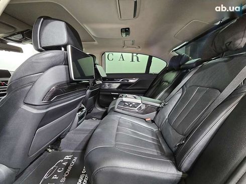 BMW 7 серия 2015 - фото 14