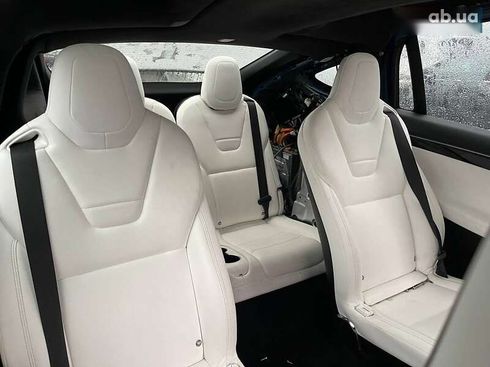 Tesla Model X 2017 - фото 7