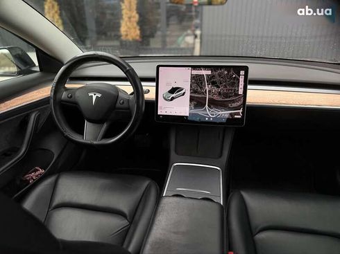 Tesla Model 3 2021 - фото 13