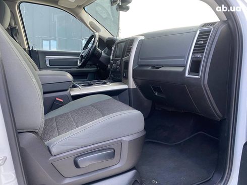 Dodge Ram 2015 белый - фото 55