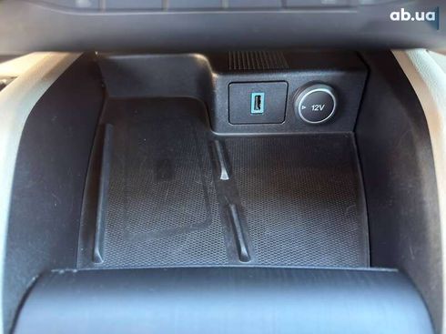 Ford Escape 2020 - фото 21