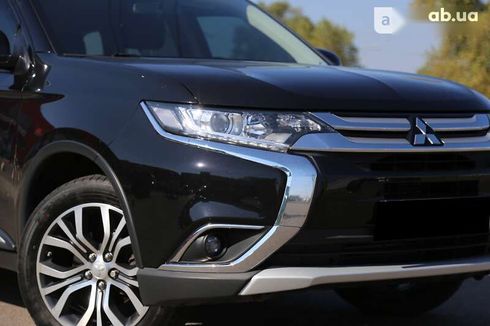 Mitsubishi Outlander 2016 - фото 4