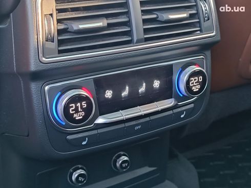 Audi Q7 2018 черный - фото 31