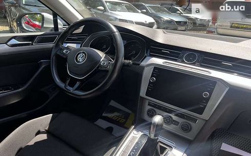 Volkswagen Passat 2018 - фото 25