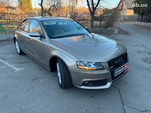 Audi A4 2011 бежевый - фото 5