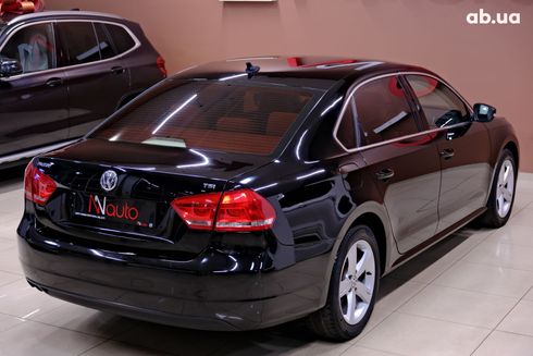 Volkswagen Passat 2015 черный - фото 5