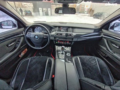 BMW 5 серия 2014 белый - фото 24