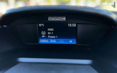 Ford Escape 2016 - фото 11