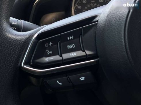Mazda 3 2017 - фото 23