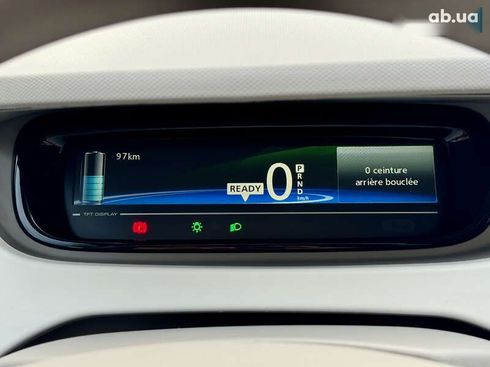 Renault Zoe 2014 - фото 24