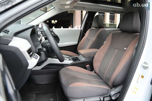 Mitsubishi Outlander 2022 - фото 8