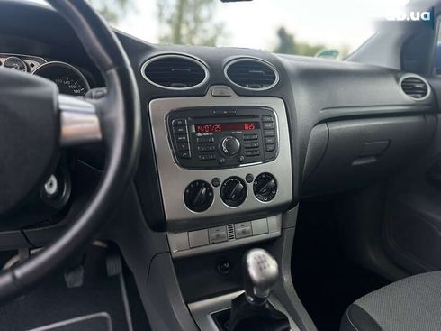 Ford Focus 2009 - фото 27