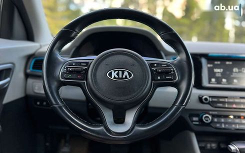 Kia Niro 2018 - фото 18