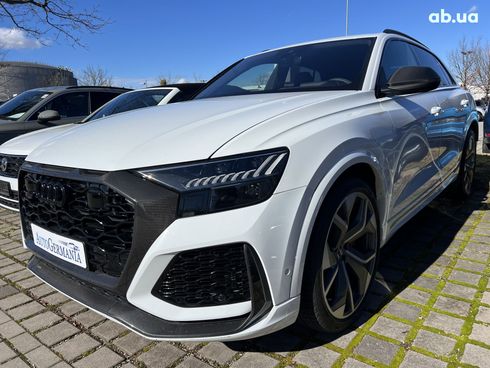 Audi RS Q8 2021 - фото 12