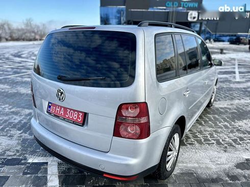 Volkswagen Touran 2008 - фото 6