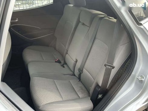 Hyundai Santa Fe 2015 - фото 13
