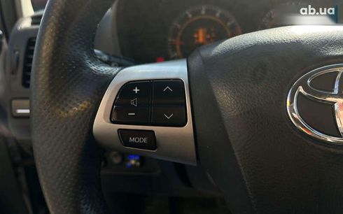 Toyota Auris 2011 - фото 13