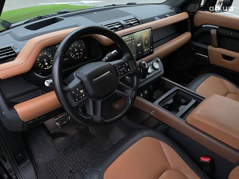 Land Rover Defender 2021 - фото 19