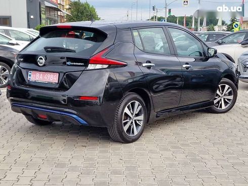 Nissan Leaf 2022 - фото 12