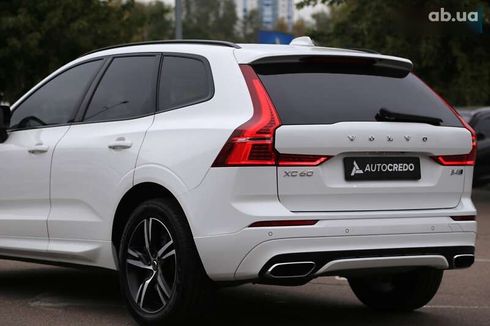 Volvo XC60 2019 - фото 6
