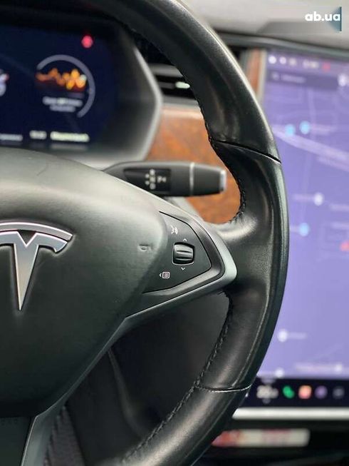 Tesla Model S 2019 - фото 30