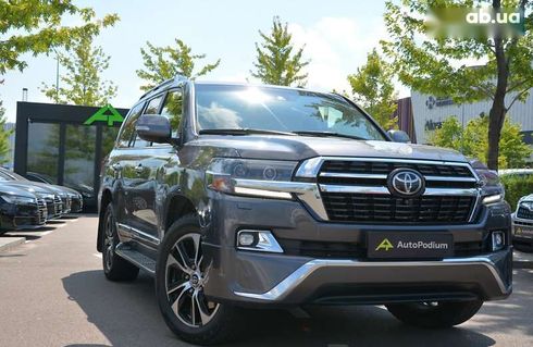 Toyota Land Cruiser 2017 - фото 7