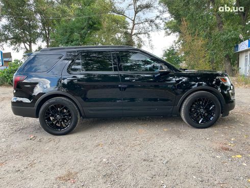 Ford Explorer 2016 черный - фото 7