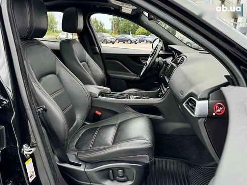 Jaguar F-Pace 2017 - фото 25