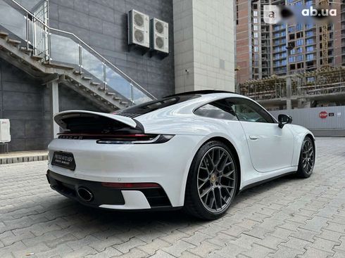 Porsche 911 2019 - фото 13